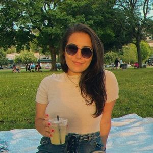 Meet your Posher, Maria